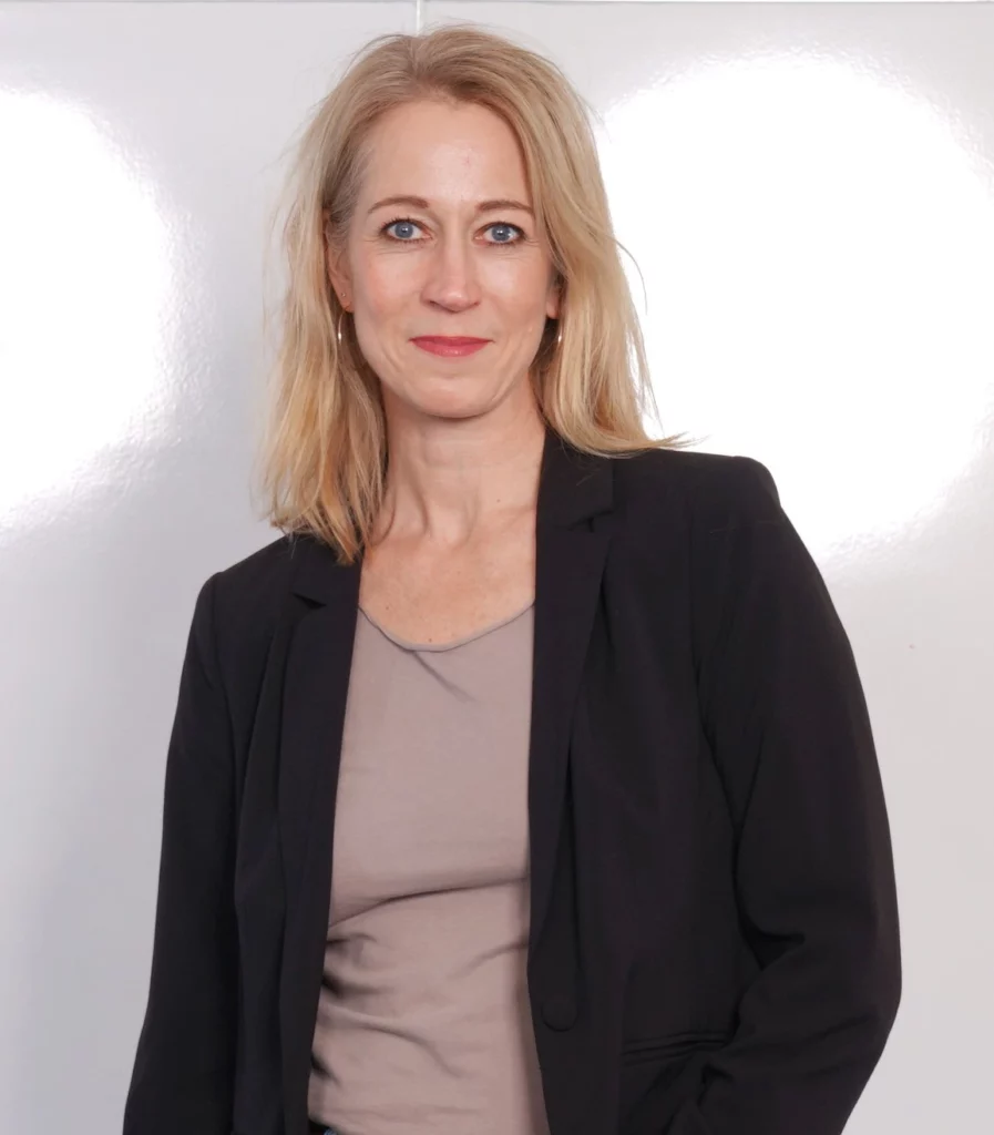 Frauen- und Mädchenberatung Isernhagen Burgwedel Wedemark - Corinna Hoeffer Humpert